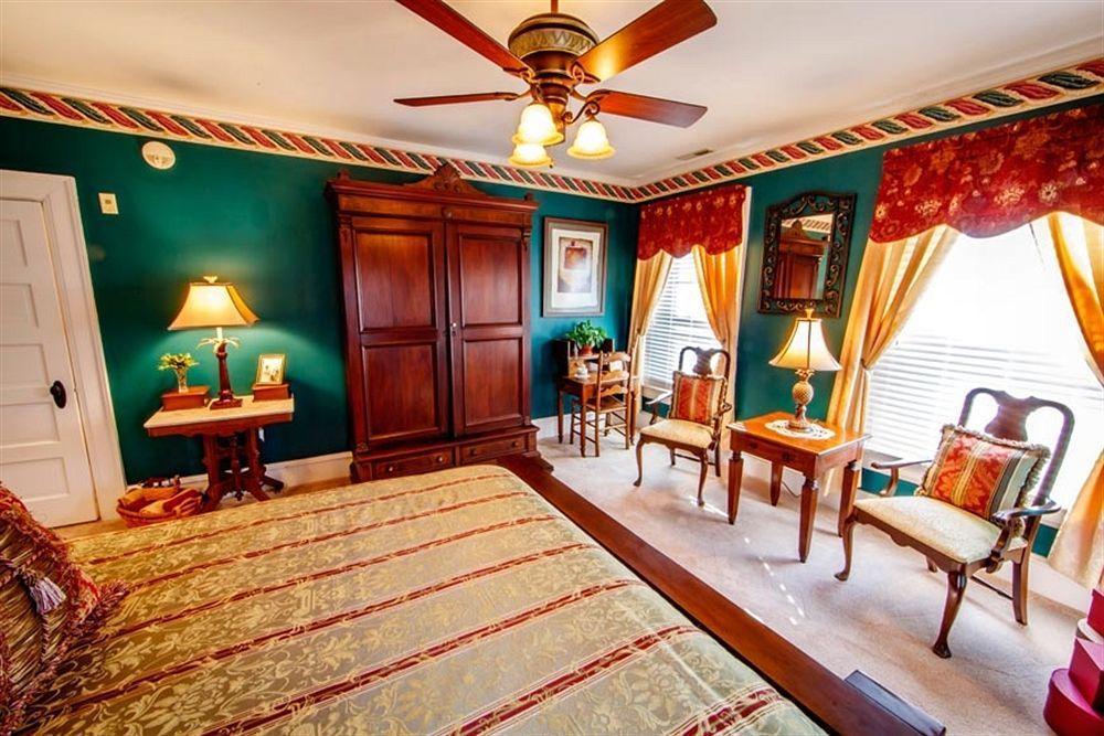 Bay Haven Inn Of Cape Charles Exterior photo