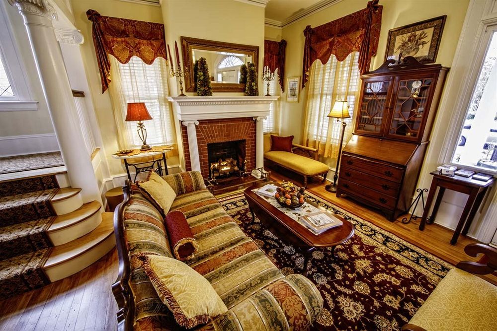 Bay Haven Inn Of Cape Charles Exterior photo