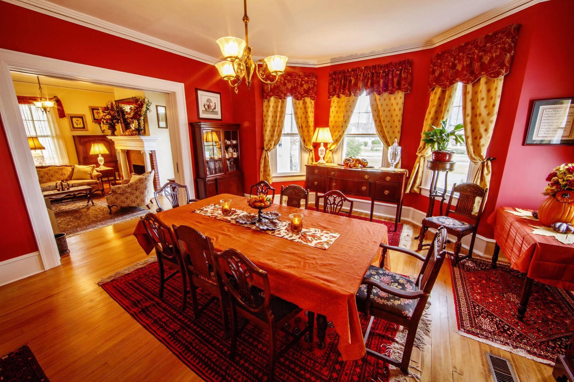 Bay Haven Inn Of Cape Charles Exterior photo